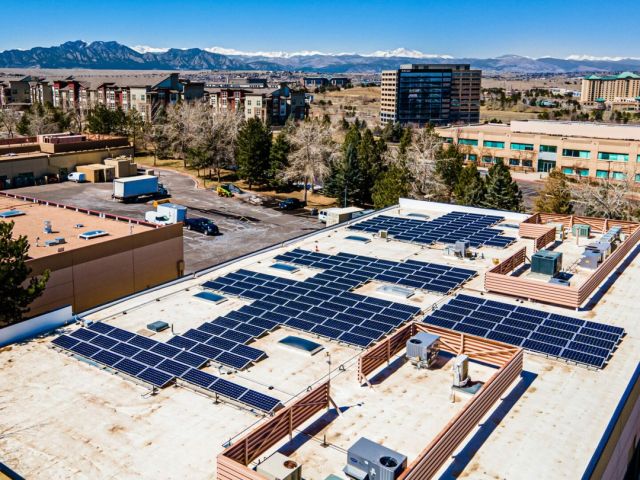 Excited about another Rooftop Solar Array in Broomfield, CO on our FMC GlobalSat secure network! 🌞 📶  #solar #energy #solarpv #renewables #5G #4G #renewableenergy #solarenergy #broadband #Fmcglobalsat #iot #4GLTSAT #5GLTSAT #colorado #sustainability