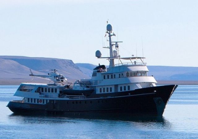 An inspiring 160' exploration yacht that has crossed the Northwest Passage is now connected on FMC GlobalSat's secure network. Providing the yacht guests and crew with unthrottled Wi-Fi broadband access.  #5G #4G #broadband #Fmcglobalsat #iot #4GLTSAT #5GLTSAT #motoryacht #yachtlife #yachting #ocean #MiamiFlorida #yacht